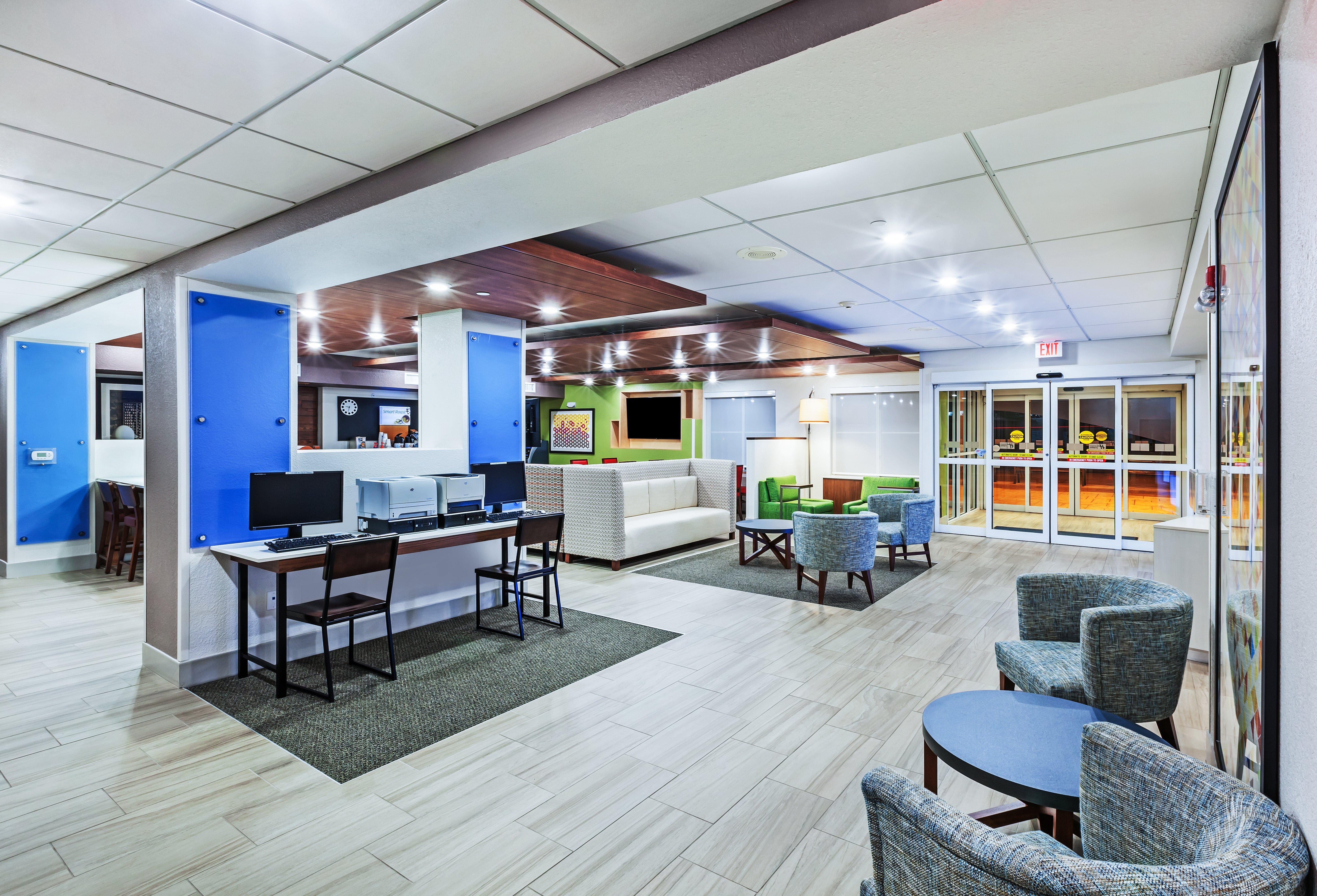 Holiday Inn Express Hotel & Suites Dallas Lewisville By Ihg Zewnętrze zdjęcie