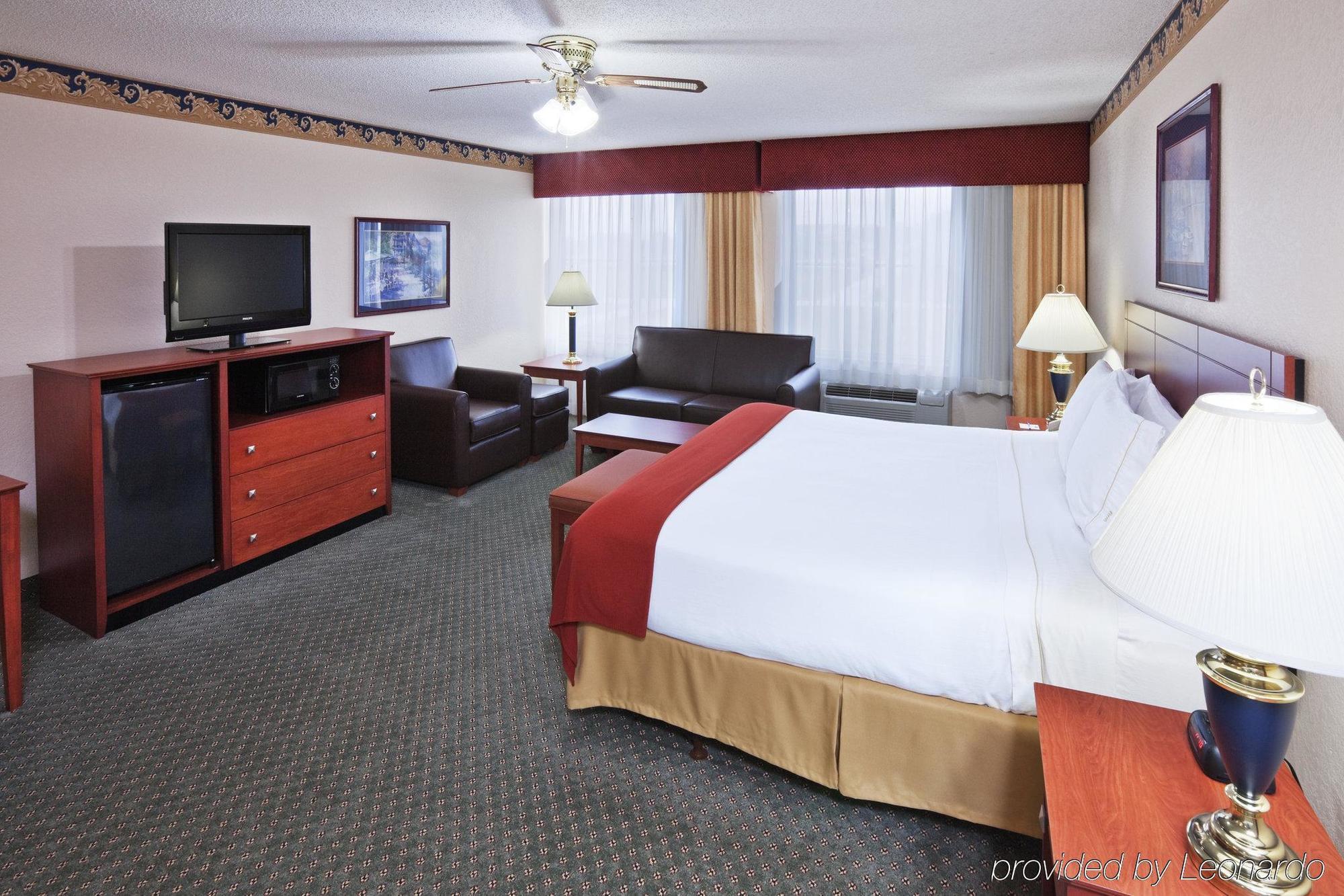Holiday Inn Express Hotel & Suites Dallas Lewisville By Ihg Zewnętrze zdjęcie